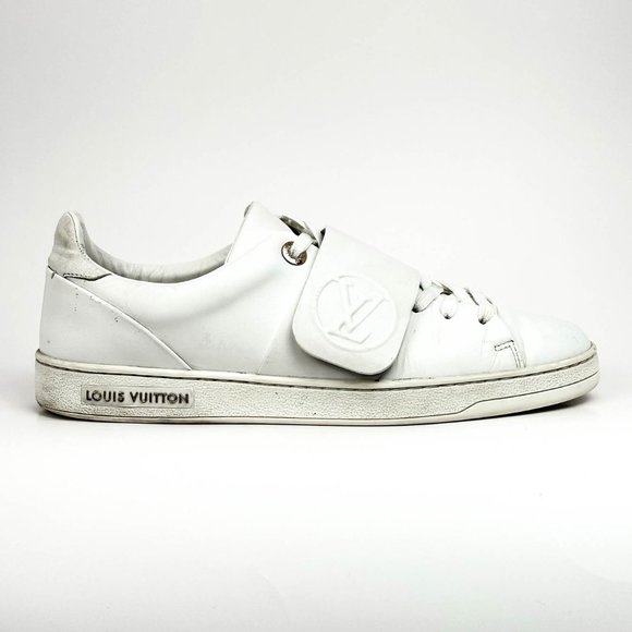 Louis Vuitton Sneakers- Size 39 - Picture 4 of 16